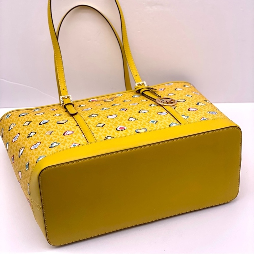 Michael Kors Yellow Heart Pattern Tote
Shoulder Bag Large - Picture 9 of 11